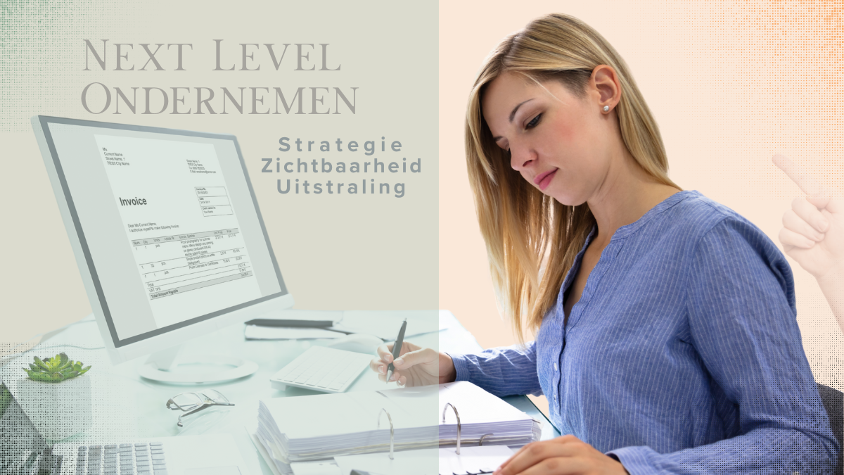 Jonge vrouw achter haar laptop